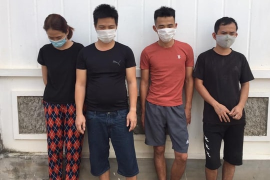 Nghệ An: Bắt 4 đối tượng đánh bạc, thu hơn 18 triệu đồng