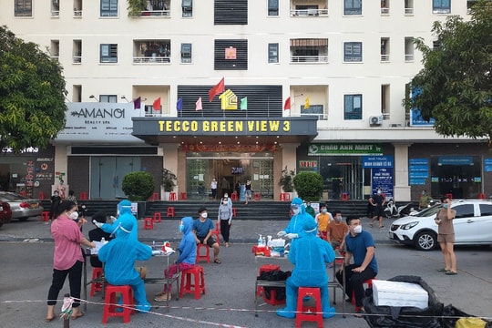 Phong tỏa chung cư Green View 3 (TP.Vinh)