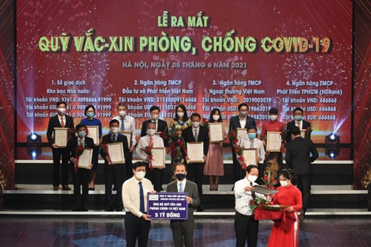 Nhãn hàng Sting tài trợ 5 tỷ đồng Việt Nam cho Quỹ vắc-xin phòng Covid-19