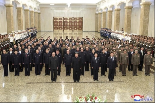 Tình báo Hàn Quốc nói lãnh đạo Triều Tiên Kim Jong-un chưa tiêm vắc xin Covid-19