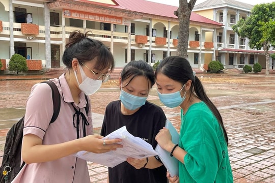 Các trường đại học nhận định thế nào về điểm chuẩn năm 2021?