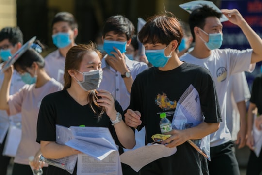 Các trường đại học còn bao nhiêu chỉ tiêu xét tuyển từ điểm thi tốt nghiệp?