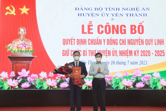 Công bố và trao Quyết định chuẩn y Bí thư Huyện ủy Yên Thành