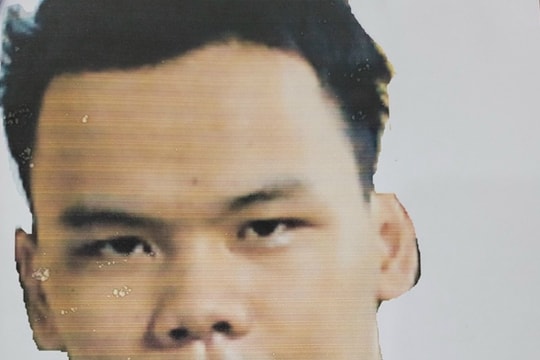 Truy bắt tử tù nhiễm Covid-19 vừa vượt ngục