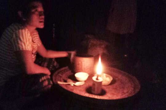 Nhiều bản làng biên giới Nghệ An khát khao ánh điện