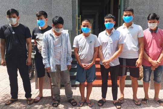 Bắt 6 đối tượng cá độ bóng đá với số tiền hơn 4,3 tỷ đồng