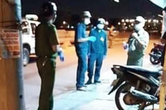 Ghen tuông, chồng đâm vợ và tình địch tử vong