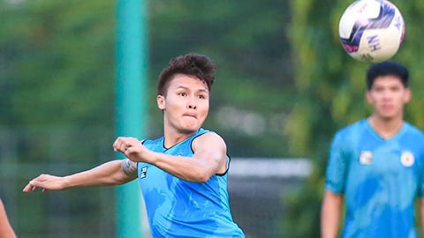 CLB Hà Nội cho cầu thủ xả trại đến hết tháng 8;Cầu thủ 2 lần 'đốt lưới nhà' vẫn được tung hô