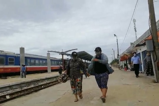 Gia đình 4 người trong câu chuyện đạp xe từ Đồng Nai về quê tránh dịch đã về đến Nghệ An