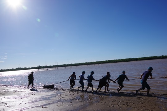 Hủy nổ thành công quả bom nặng 225kg 