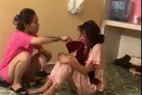 Vụ cô gái bị lột đồ, làm nhục, bắt giam đôi nam nữ