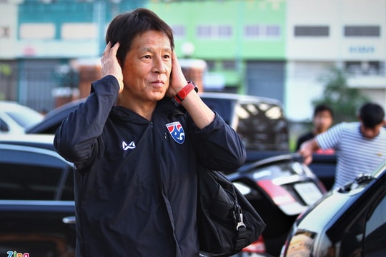 Thái Lan sa thải HLV trưởng Nishino; Lukaku từ chối trở lại khoác áo Chelsea