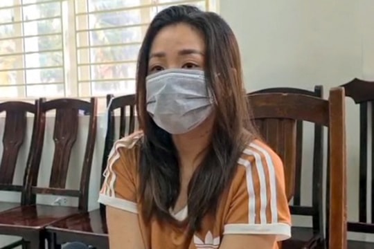 Hơn 30 phụ nữ mất tiền vì tin 'bạn trai ngoại quốc' tặng quà giá trị lớn