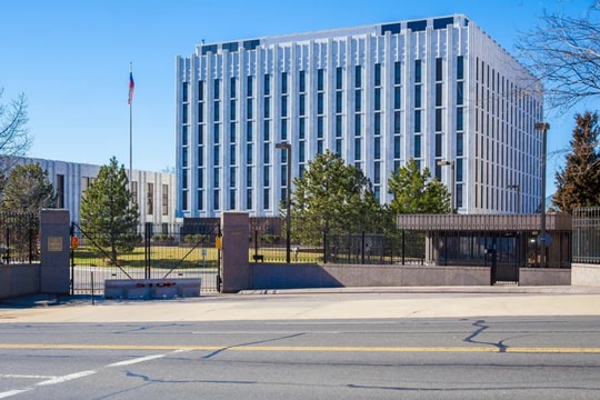 Mỹ yêu cầu 24 nhà ngoại giao Nga rời khỏi nước này 