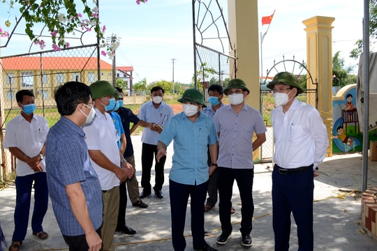 Giám đốc Sở Y tế Nghệ An: Cán bộ làm nhiệm vụ tại khu cách ly không được chủ quan