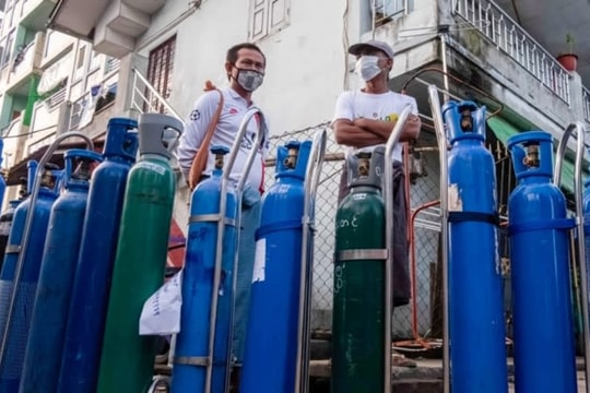 Khủng hoảng kép khiến Myanmar bị nhấn chìm trong 'sóng thần' Covid-19