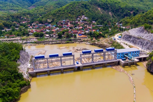 100% kiến nghị của cử tri và nội dung đại biểu quan tâm được trả lời đầy đủ