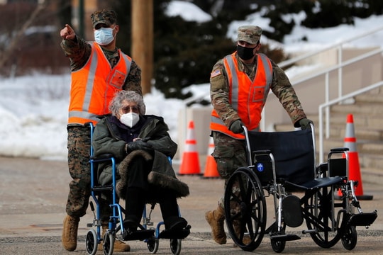 Mỹ: Biến thể Delta lan dữ dội, bang Oregon cấp tập điều vệ binh quốc gia hỗ trợ