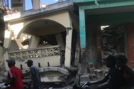 Động đất khiến ít nhất 227 người thiệt mạng ở Haiti