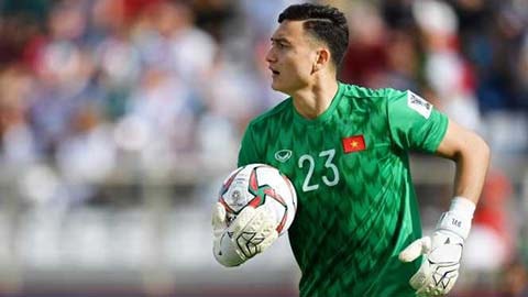 Đặng Văn Lâm chỉ hội quân với ĐT Việt Nam trước 4 ngày; Tiến Anh lỡ cơ hội ghi điểm trước HLV Park