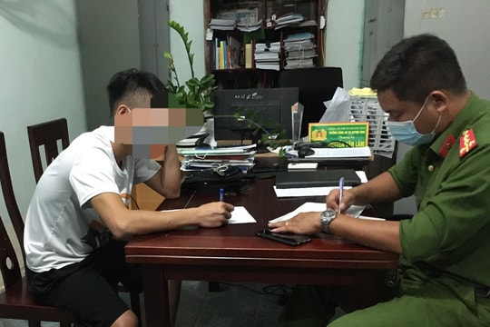 Nam thanh niên cố tình vượt chốt để vào khu vực cách ly y tế