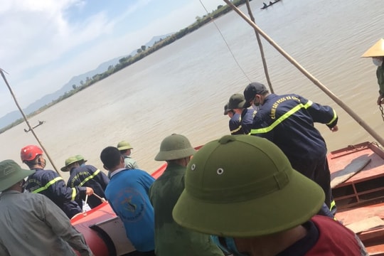 Thả lưới đánh cá trên sông Lam, người đàn ông đuối nước thương tâm