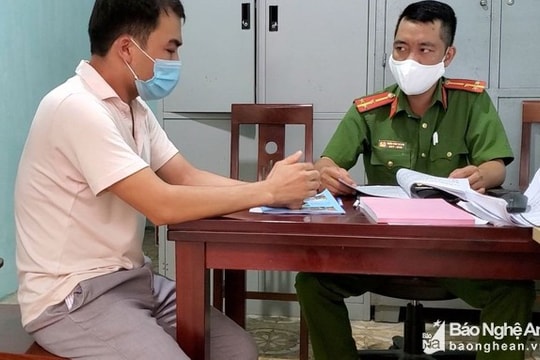 Nam thanh niên cự cãi, chống đối lực lượng chức năng viết tường trình xin lỗi