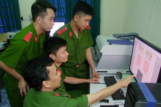 Đề phòng tội phạm làm giả con dấu, tài liệu của ngân hàng, tổ chức tín dụng