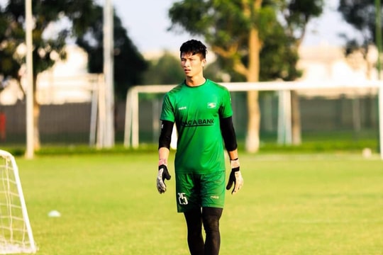 Hành trình gian nan của cựu thủ môn U13 SLNA Hồ Viết Đại