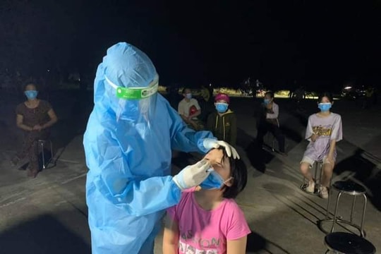 Triển khai lấy hơn 6.000 mẫu xét nghiệm Covid - 19 tại Yên Thành