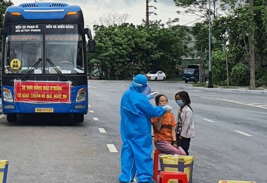 Nghệ An Đón 63 công dân người Mông từ Bình Thuận về quê