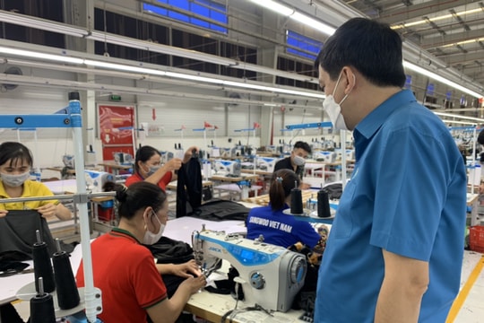 Công đoàn Nghệ An đồng lòng quyết tâm chiến thắng đại dịch