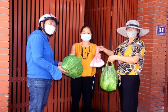 TP. Vinh đảm bảo thực phẩm cho người dân trong khu vực Chỉ thị 16 nâng cao