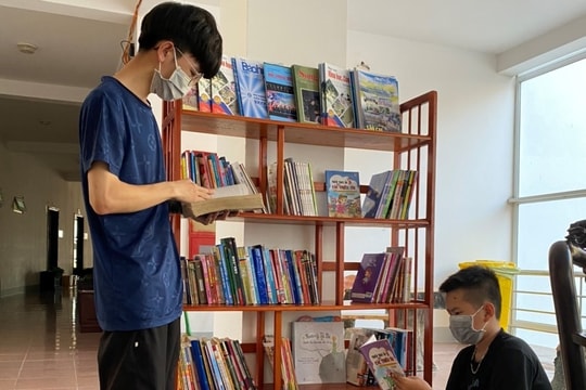 Bên trong bệnh viện dã chiến điều trị người nhiễm Covid-19 ở Nghệ An