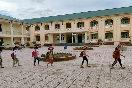 Nghệ An tìm phương án đảm bảo an toàn cho học sinh trở lại trường