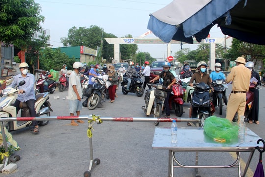 Thành phố Vinh tiếp tục giữ 14 chốt kiểm soát dịch bệnh ở các cửa ngõ