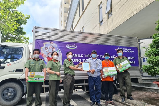 Vinamilk góp hơn 95 tỷ đồng cùng cả nước chống dịch Covid-19