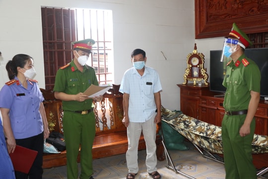 Nghệ An: 3 cán bộ hợp tác xã bị khởi tố về tội lợi dụng chức vụ, quyền hạn