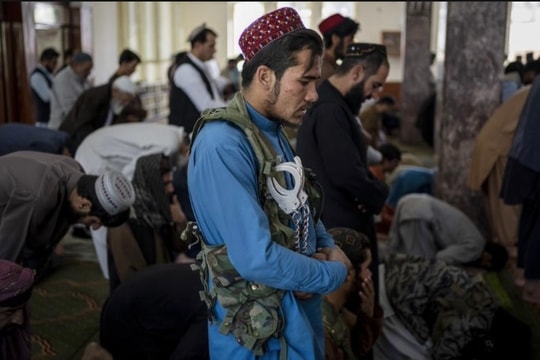 Taliban bị tấn công, hàng chục người thương vong