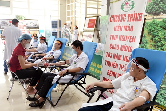 Bệnh viện Hữu nghị Đa khoa Nghệ An tổ chức ngày hội hiến máu tình nguyện 