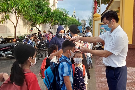 Gần 80% học sinh của Nghệ An đã đi học trở lại 