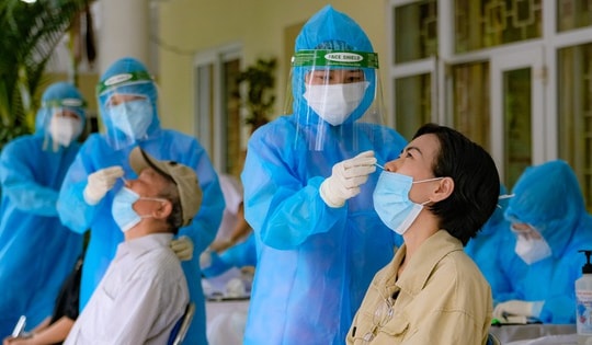 Nới lỏng giãn cách theo nguyên tắc hạ cấp độ từng bước, chắc chắn