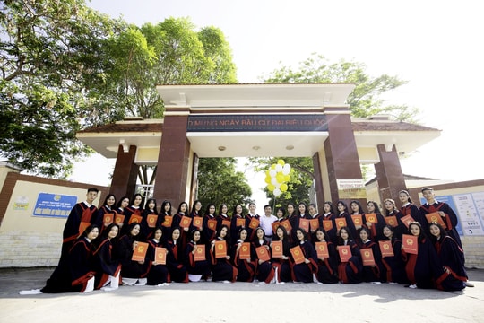 Kỳ tích về trúng tuyển đại học trên miền đất Phủ Quỳ