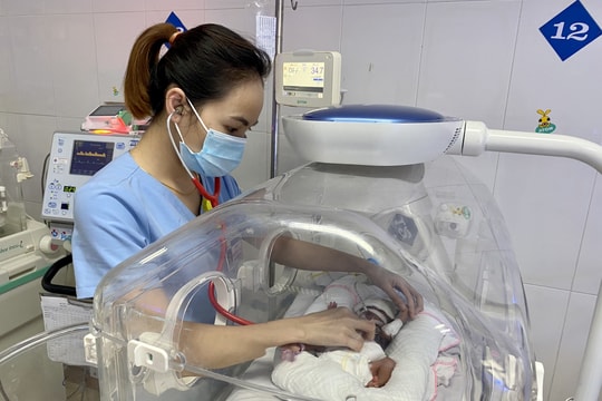 Bệnh viện Sản Nhi Nghệ An: Cứu sống trẻ sinh non chỉ nặng 600 gram