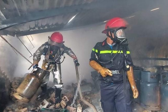 Cháy cửa hàng kinh doanh gas