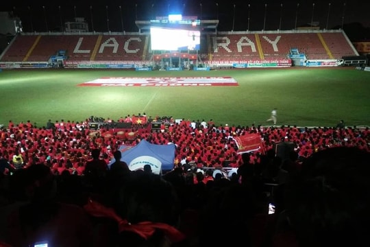 Hải Phòng muốn đăng cai trận gặp Trung Quốc; HAGL có thể mất suất dự AFC Champions League