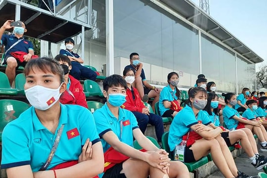 ĐT nữ Việt Nam rộng cửa đi tiếp; Ba thánh địa ‘trên bàn giấy' khiến SVĐ Mỹ Đình phải… lác mắt