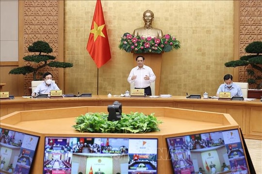 Thủ tướng yêu cầu người dân kiềm chế, không di chuyển tự phát làm lây lan dịch bệnh
