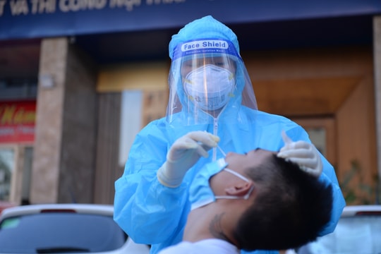 Giám đốc Sở Y tế Nghệ An: Các địa phương phải tăng cường xét nghiệm tầm soát Covid-19