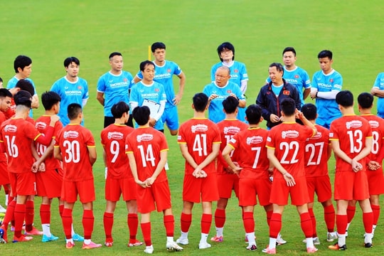 Tuyển Việt Nam và tâm thế 'biết người biết ta'